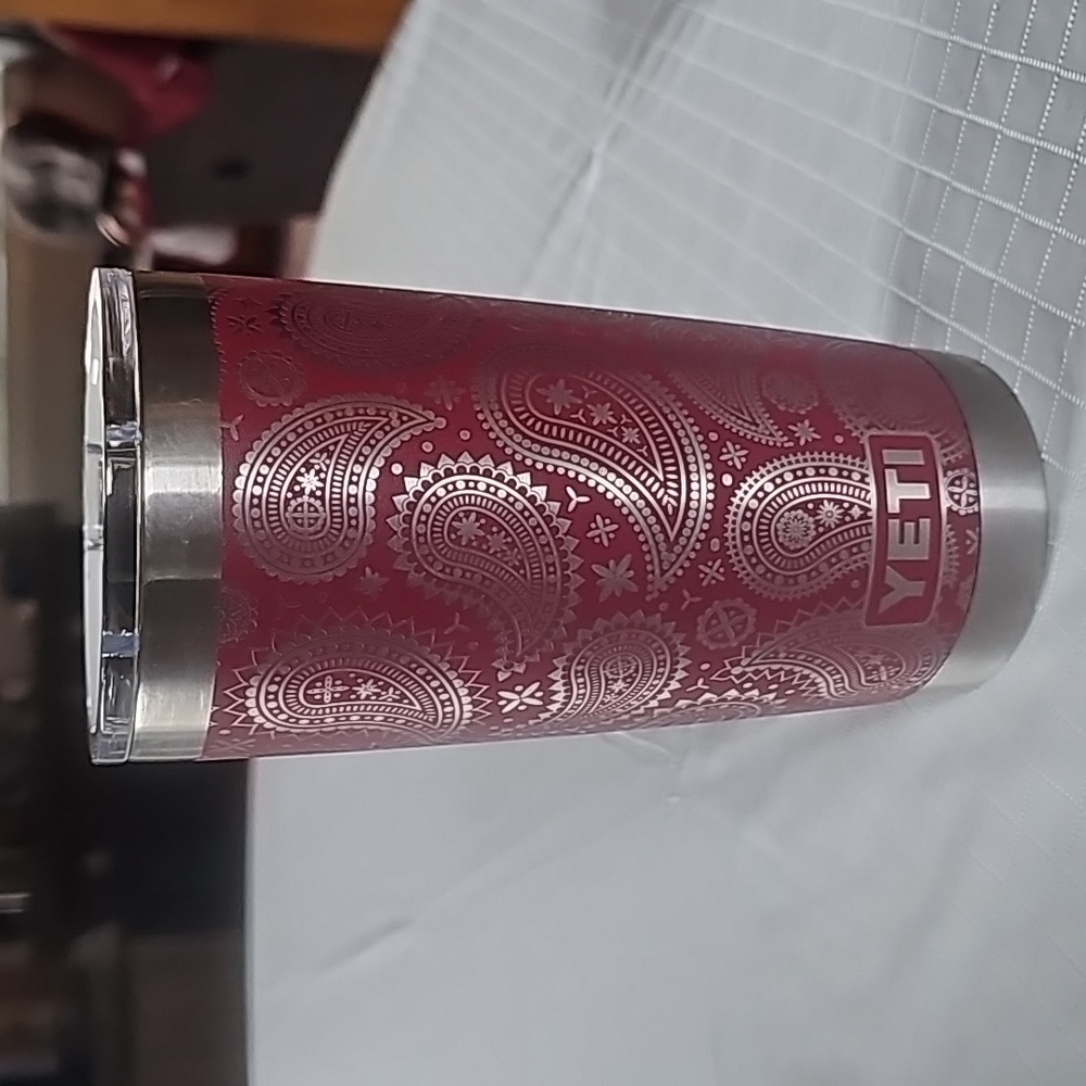 Yeti Rambler 20 oz Tumbler with paisley print - Picture 1 of 6